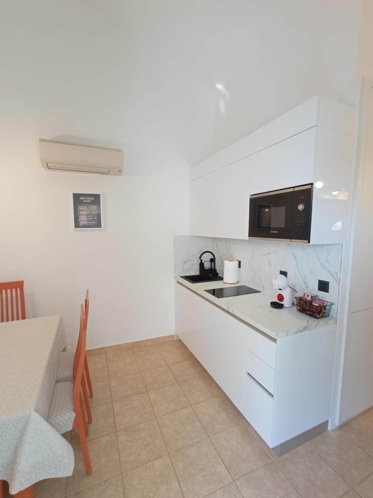 Sunny Beach Apartment Lavica Podstrana Zewnętrze zdjęcie